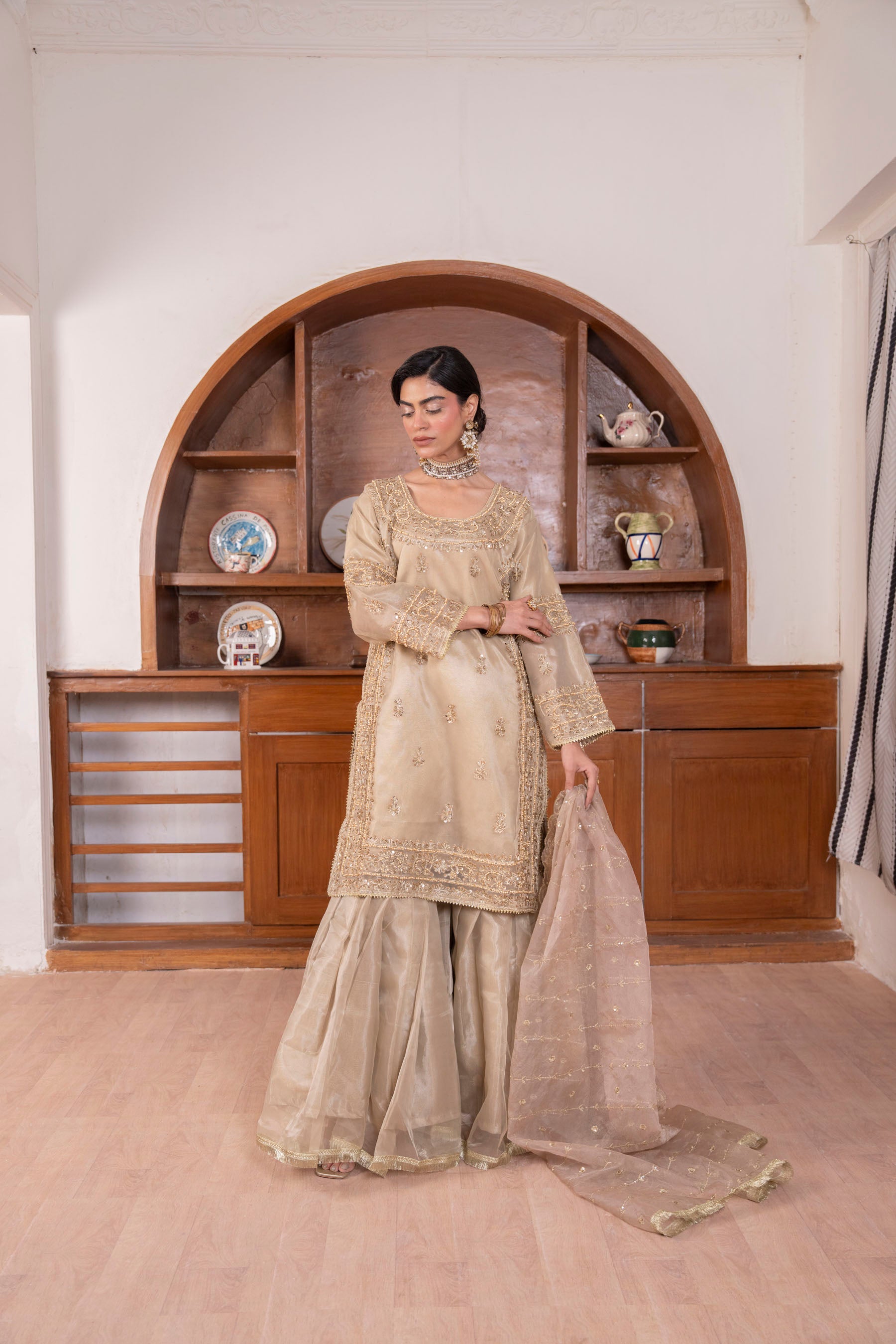 Champagne Gold Festive 3 Piece