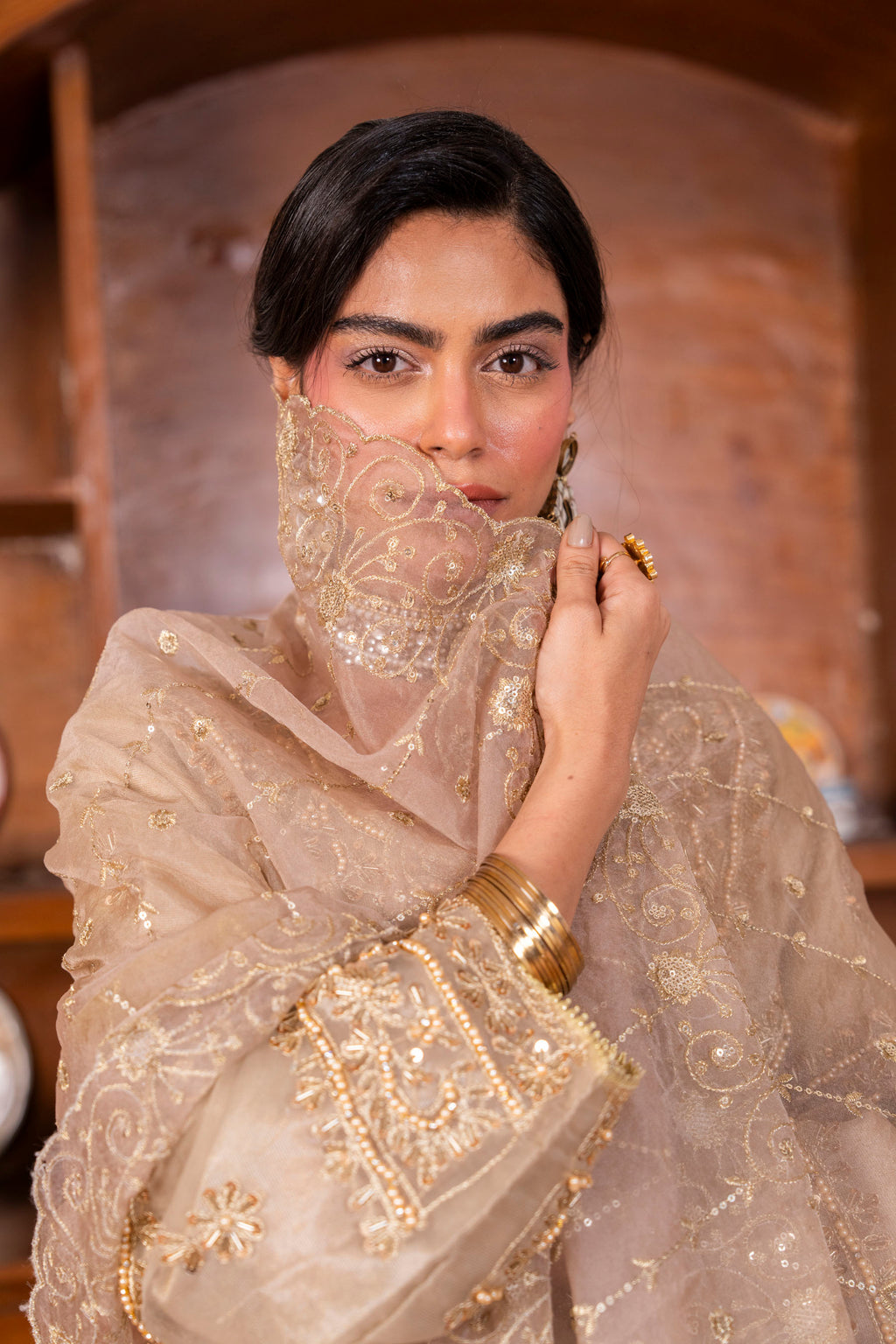 Champagne Gold Festive 3 Piece